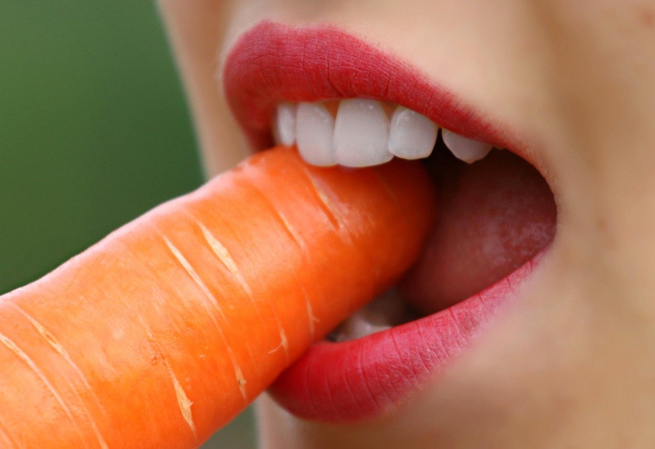 teeth, carrot, diet, slimming, weight, dentist, lips, mouth, health, vitamins, bite, food, strong, teeth, teeth, teeth, teeth, teeth, carrot, carrot, dentist, mouth